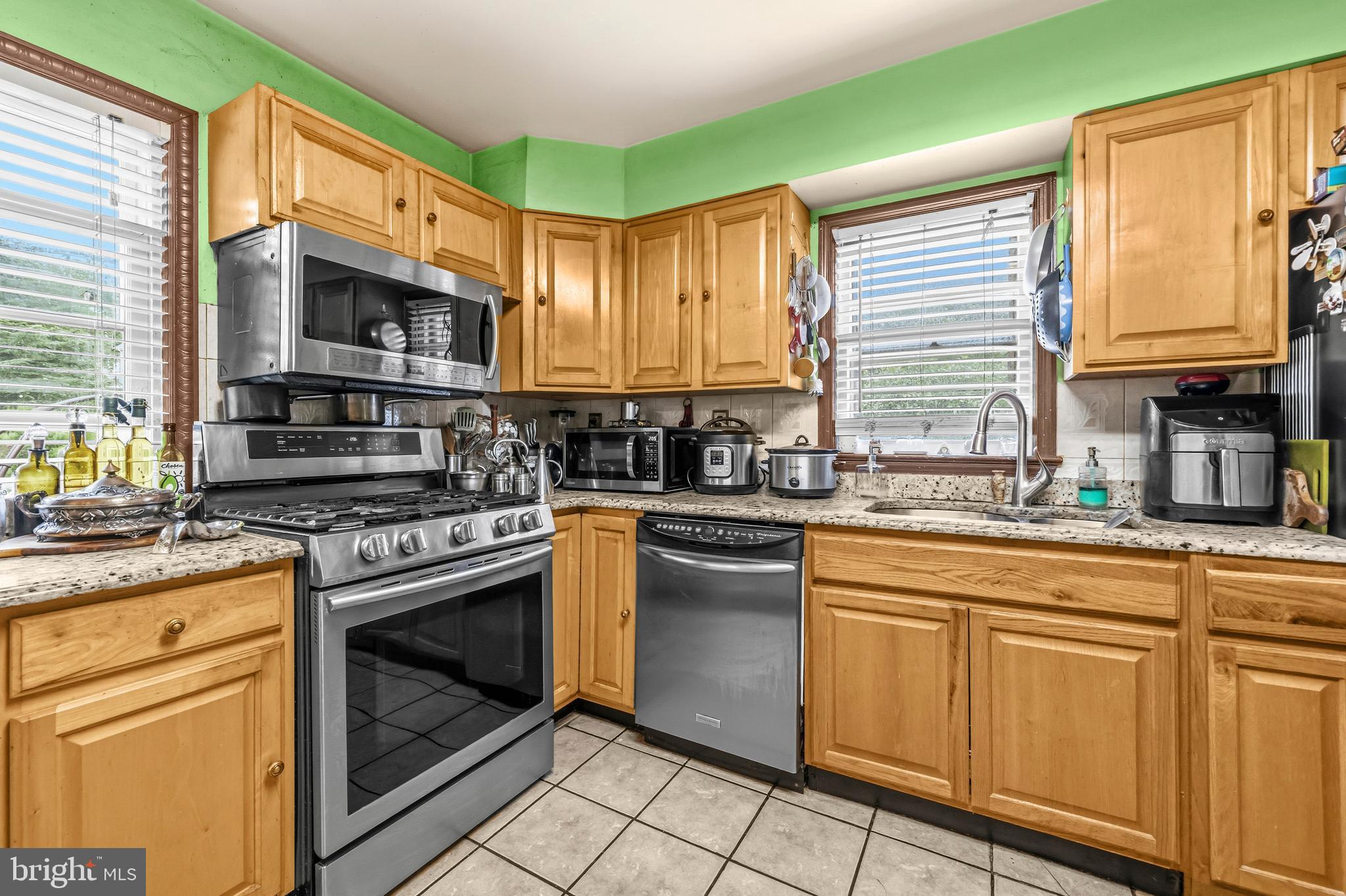 5603 BERWYN ROAD