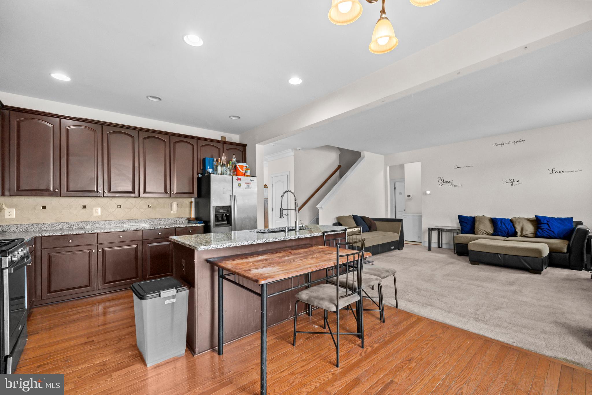 SOMERSET - Residential