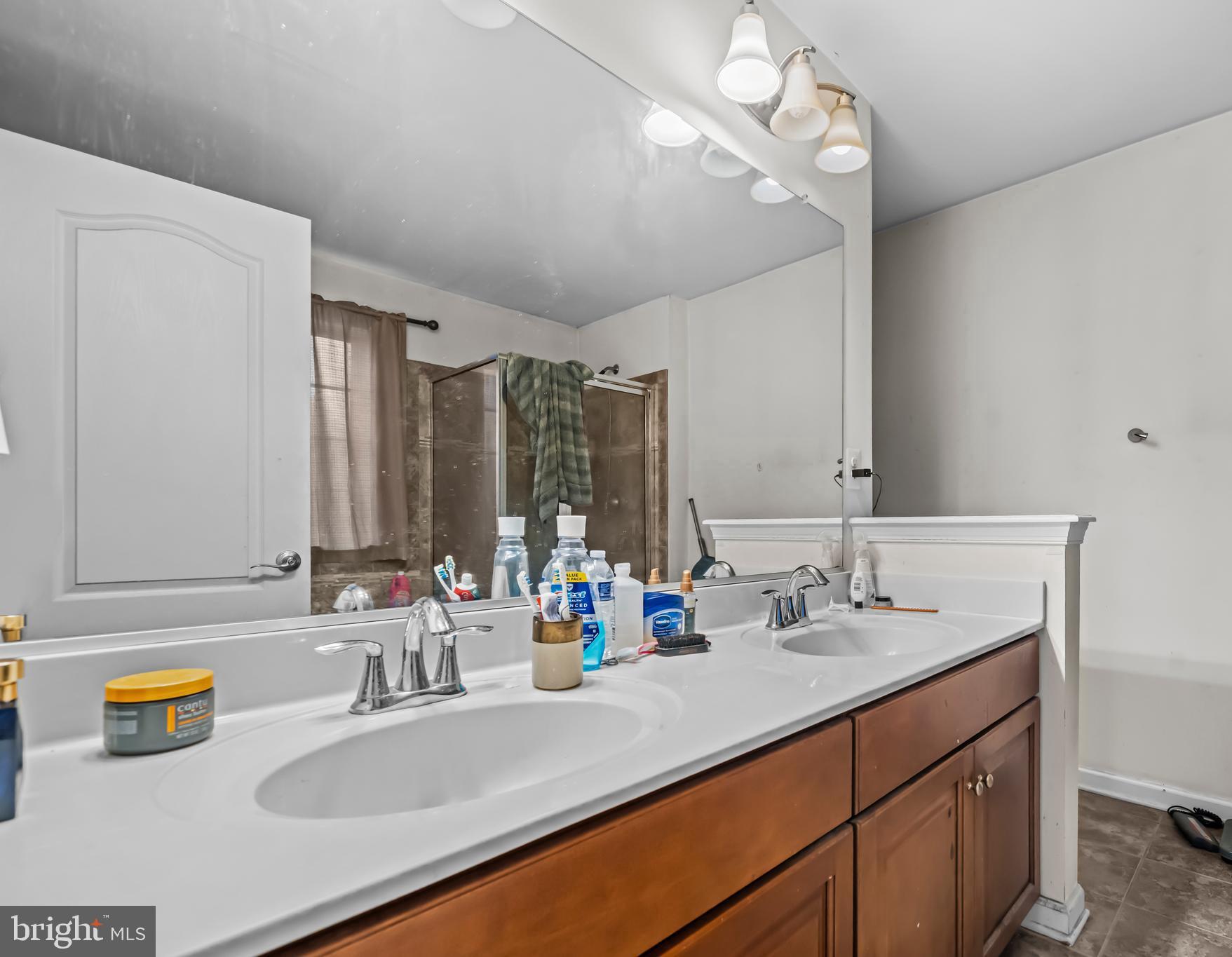 SOMERSET - Residential