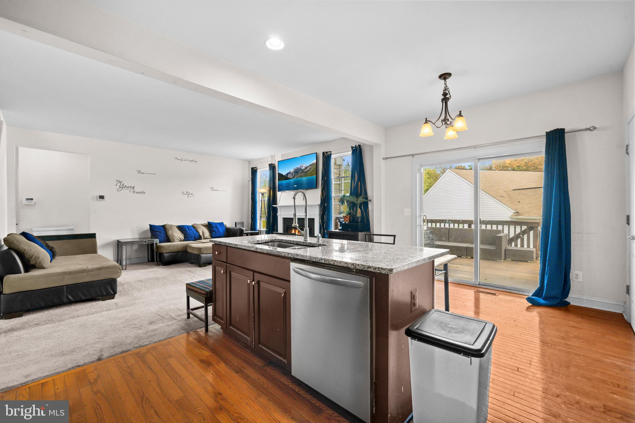 SOMERSET - Residential