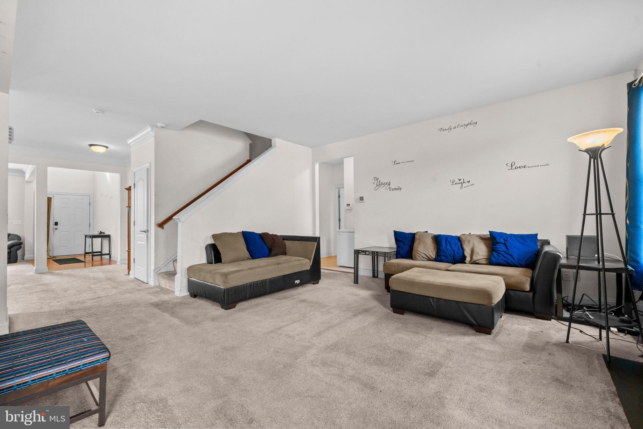 SOMERSET - Residential