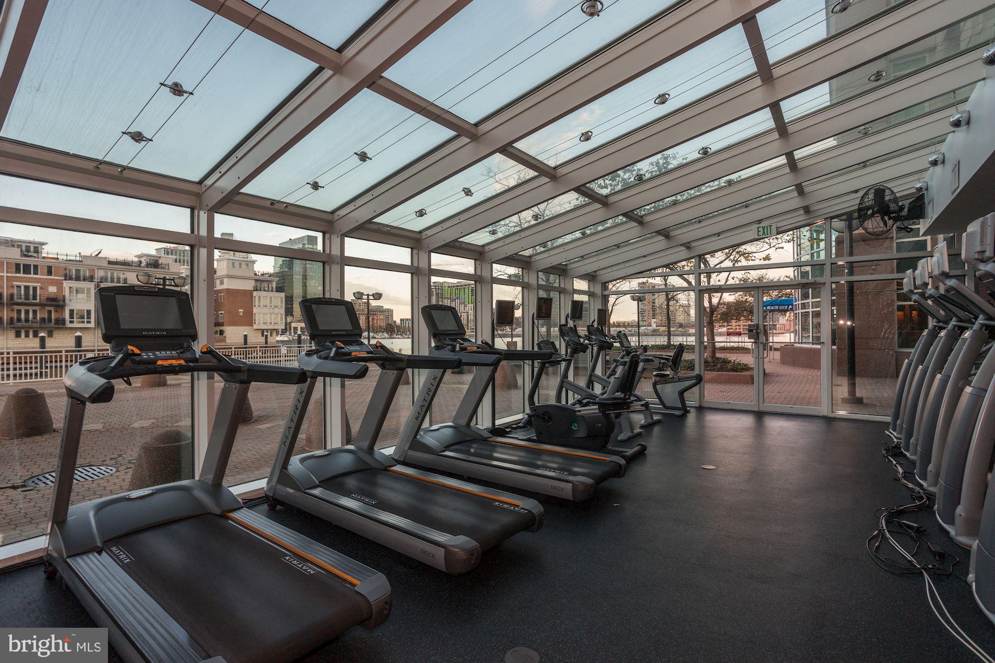 HARBORVIEW TOWERS - Residential Lease