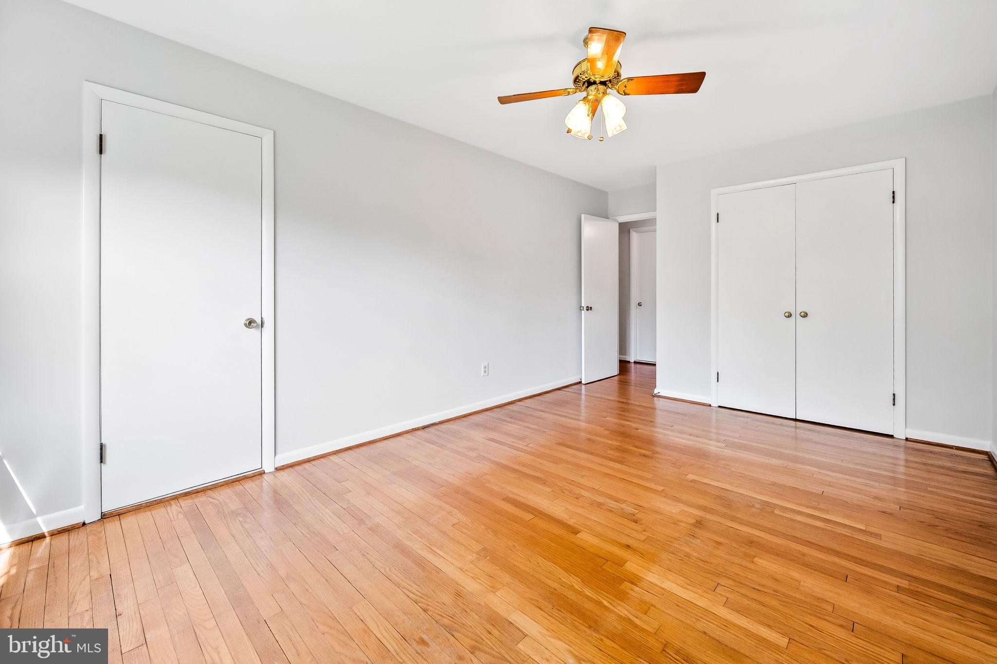 STRATFORD - Residential