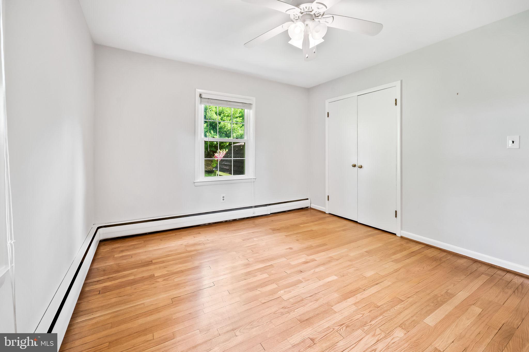 STRATFORD - Residential