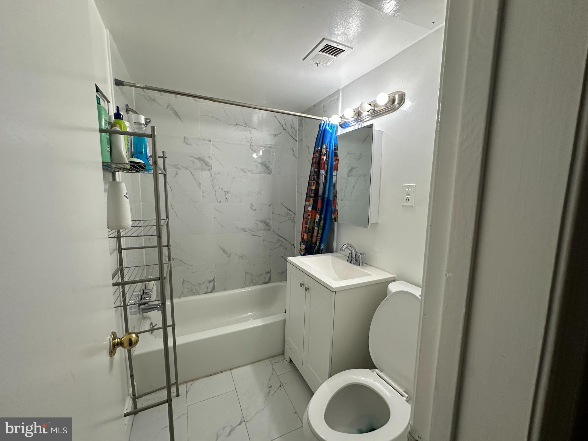 HYATTSVILLE - Residential