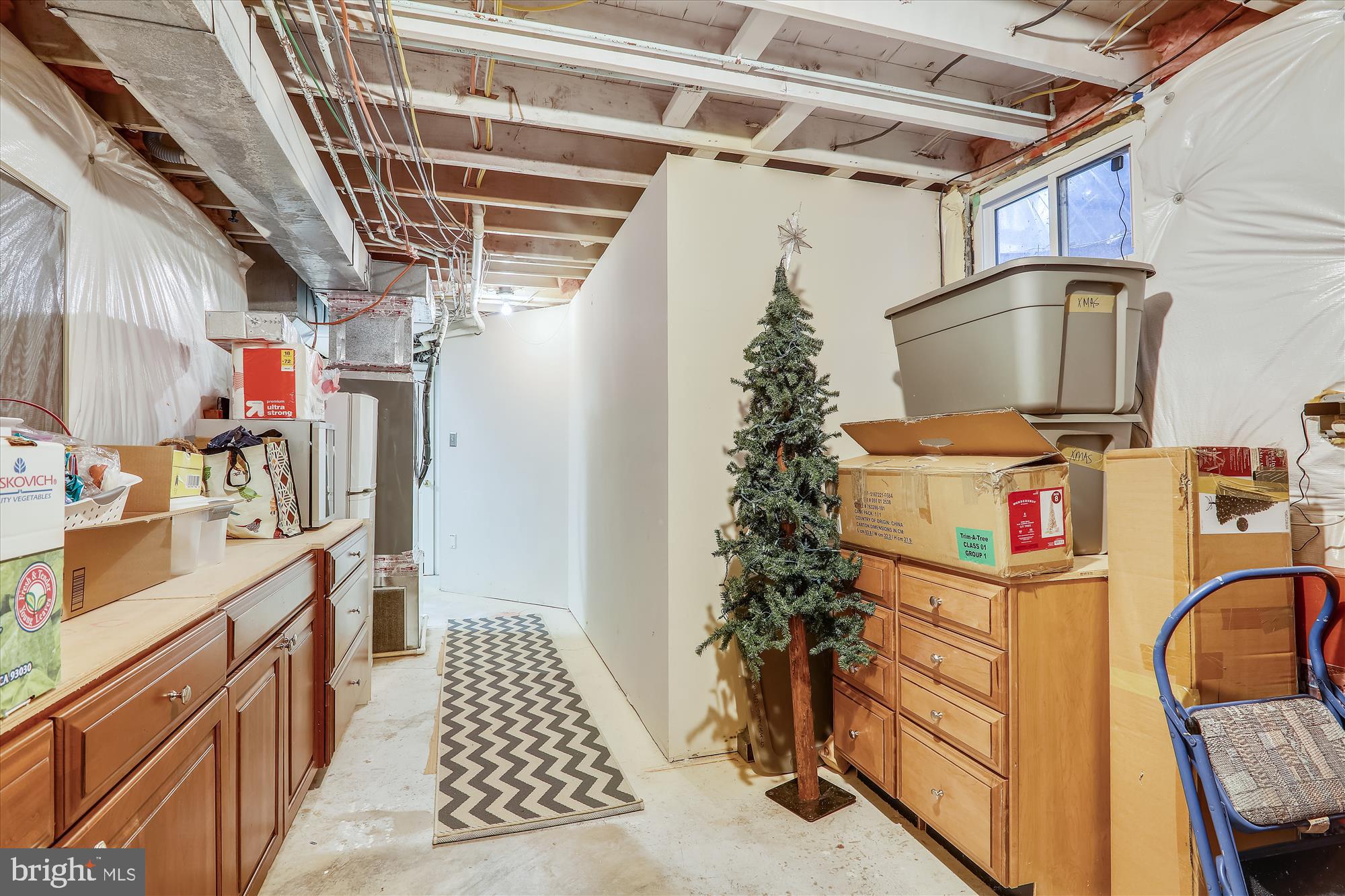 POPKINS FARM ESTATES - Residential Lease