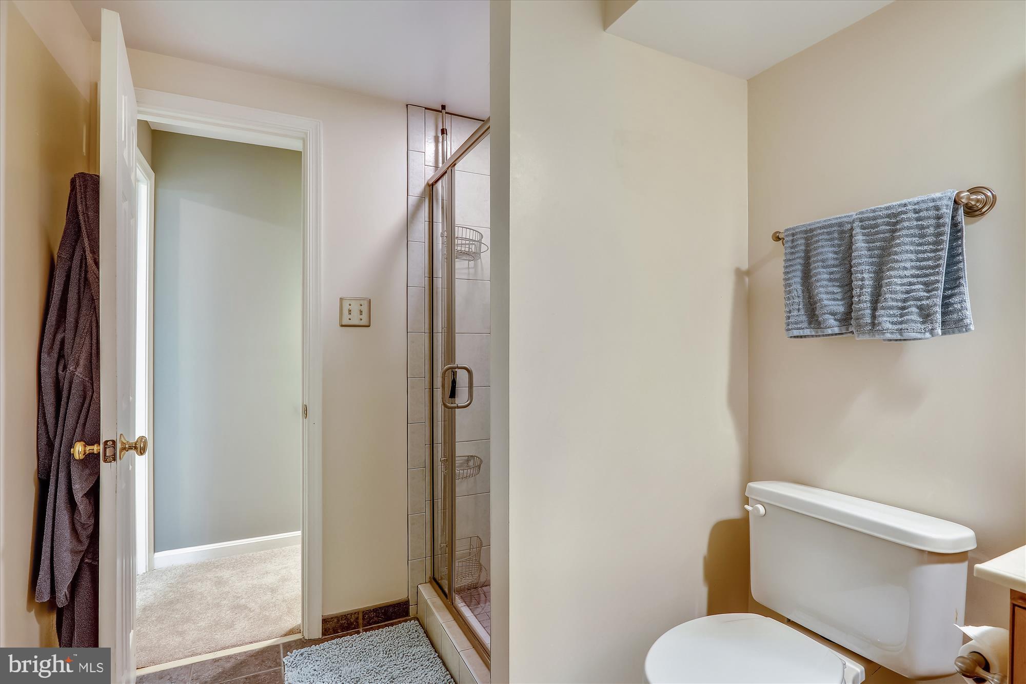 POPKINS FARM ESTATES - Residential Lease