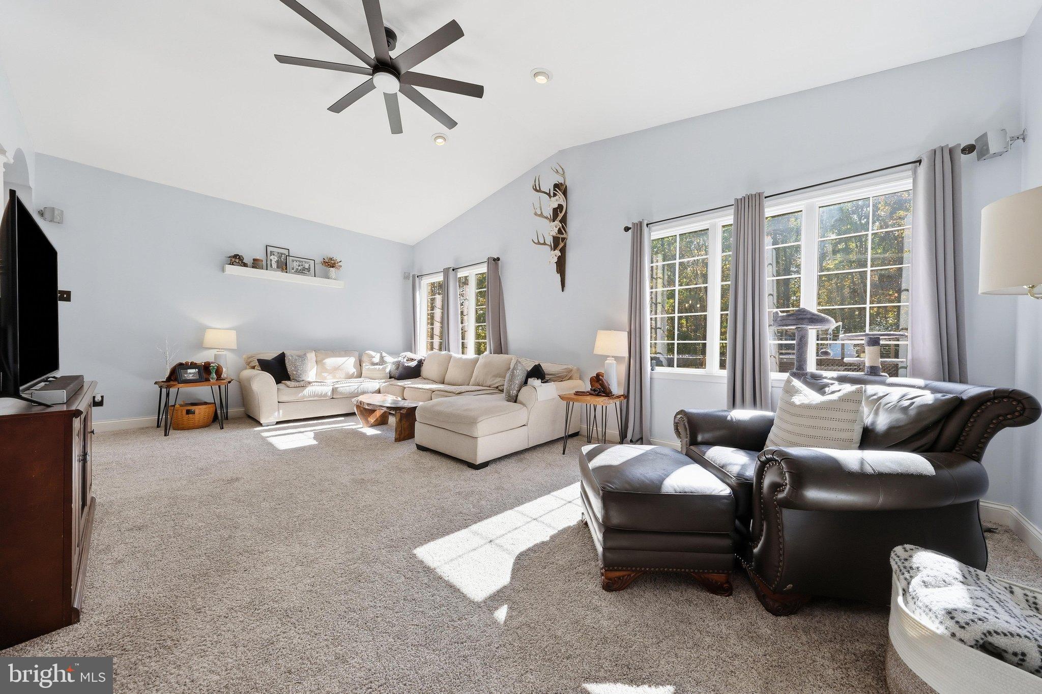 11113 GARRISON HOLLOW ROAD