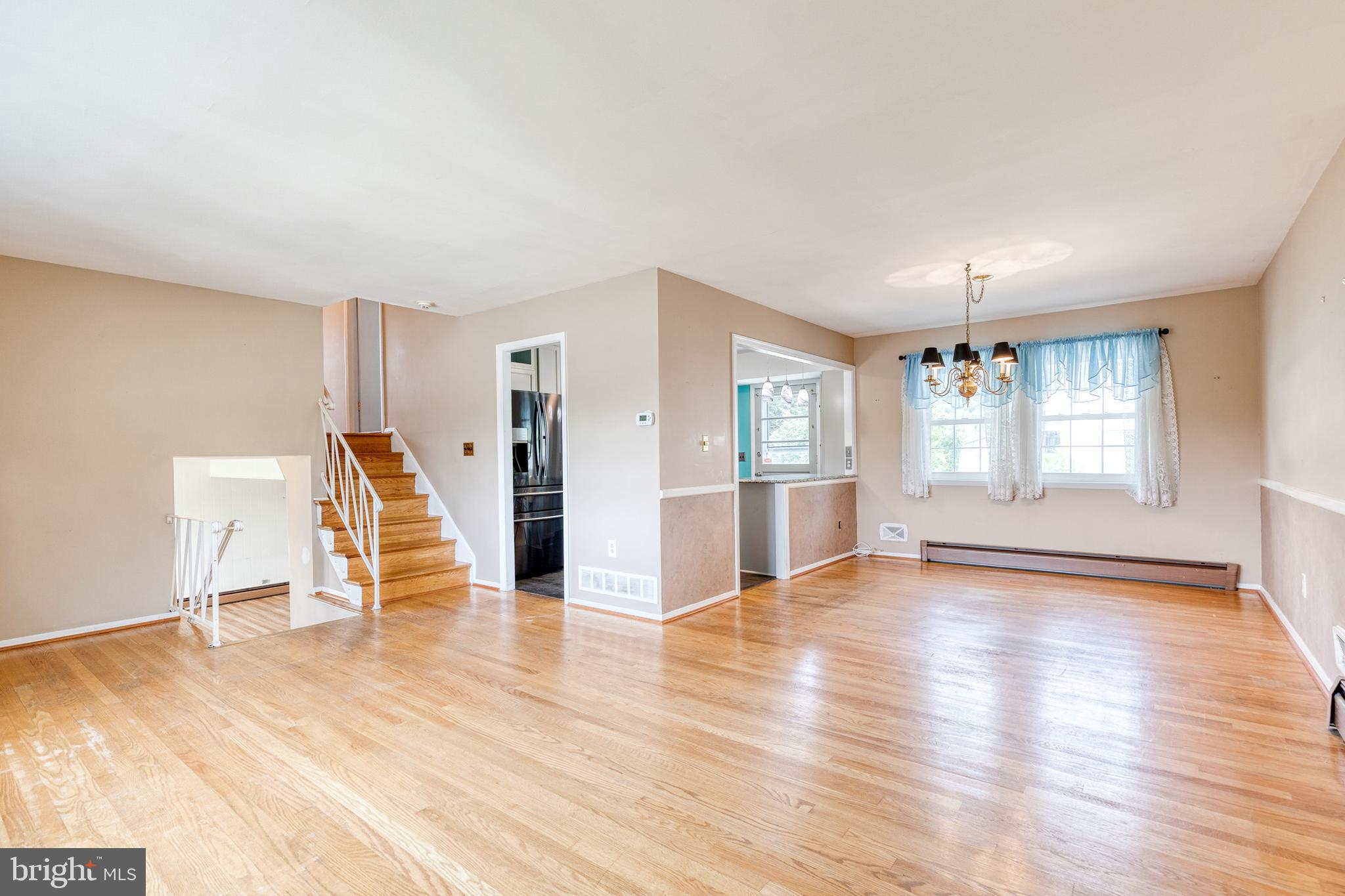 1724 WEYBURN ROAD