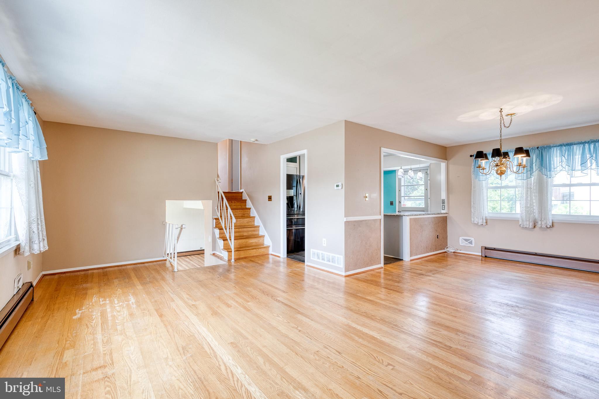 1724 WEYBURN ROAD