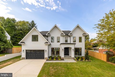 Photo of 6105 Durbin Road, Bethesda, MD 20817 (MLS # MDMC2140274) Photo of 6105 Durbin Road, Bethesda, MD 20817 (MLS # MDMC2140274)