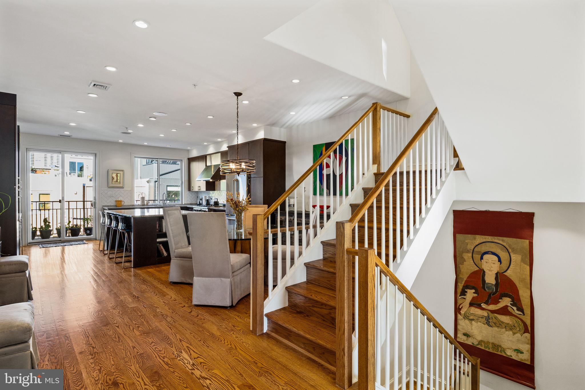 GRADUATE HOSPITAL - Residential