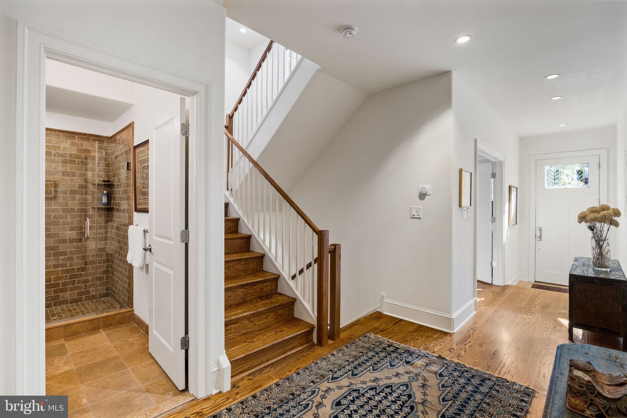 GRADUATE HOSPITAL - Residential