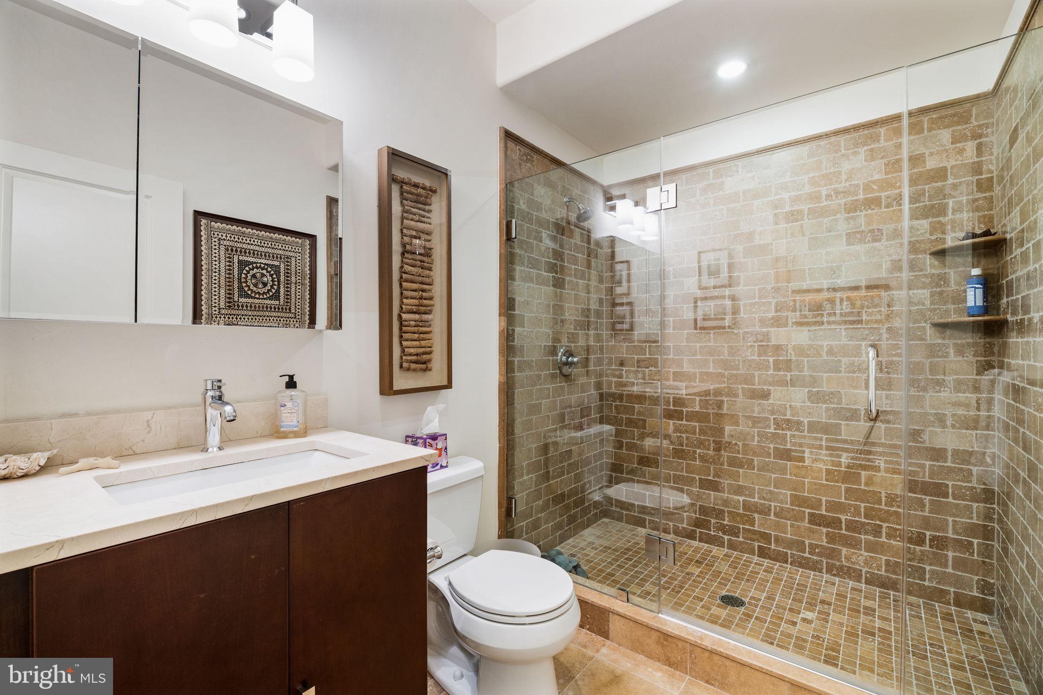 GRADUATE HOSPITAL - Residential