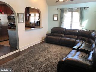 RED CEDAR HILL - Residential Lease