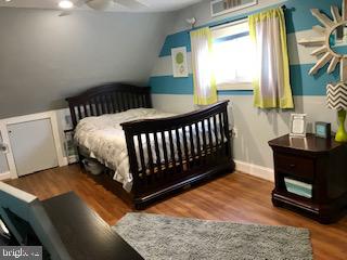 RED CEDAR HILL - Residential Lease