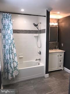 RED CEDAR HILL - Residential Lease