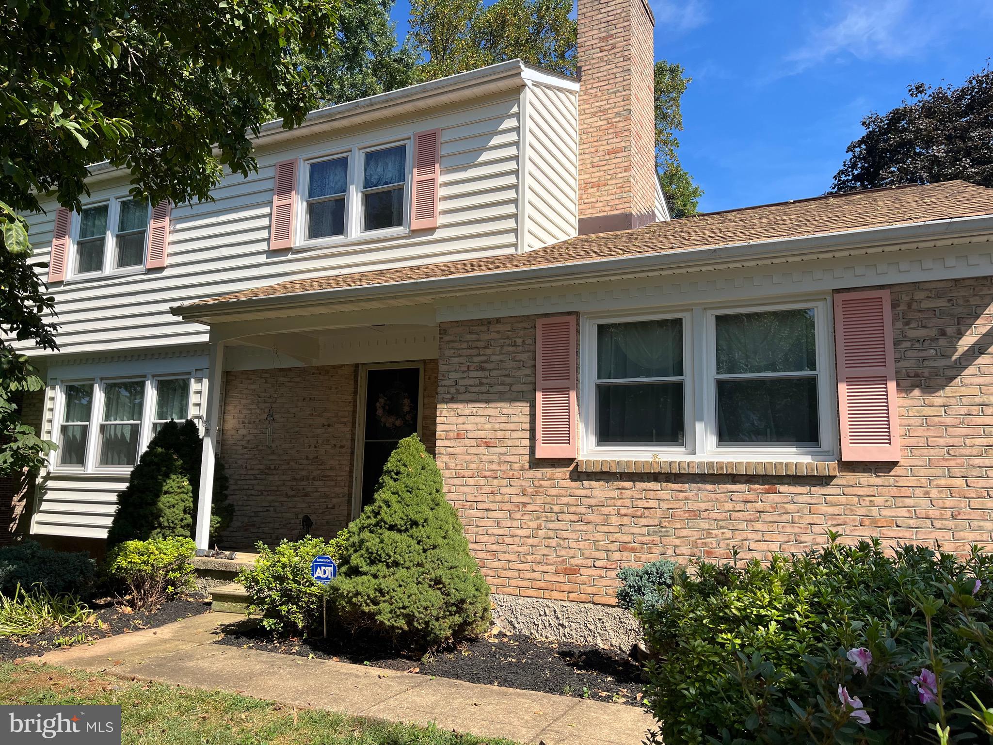 VALE HILLS - Residential