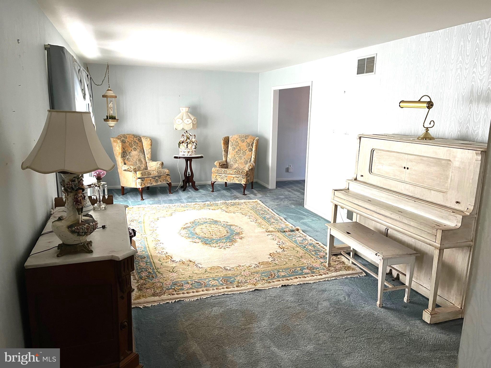 VALE HILLS - Residential