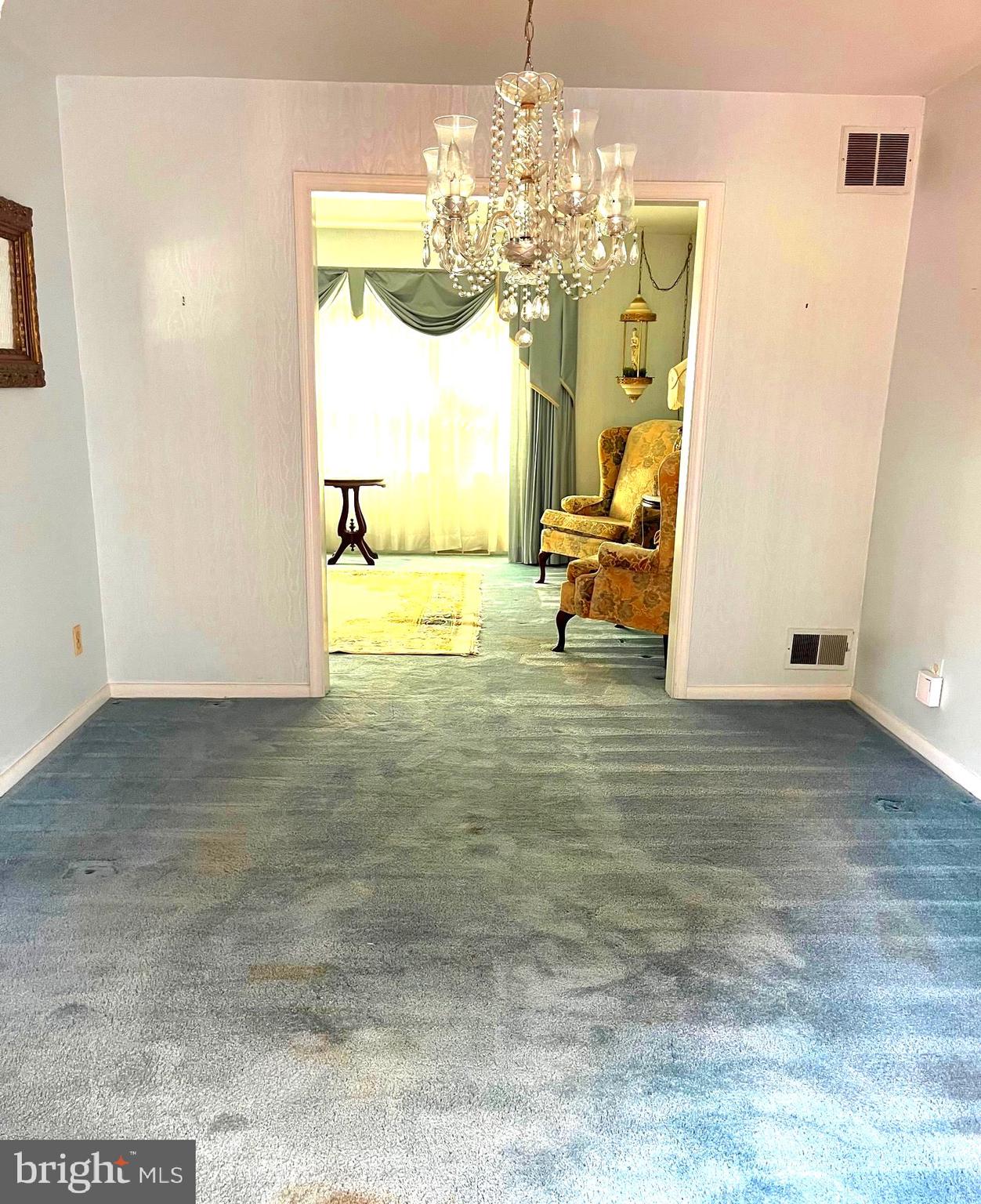 VALE HILLS - Residential