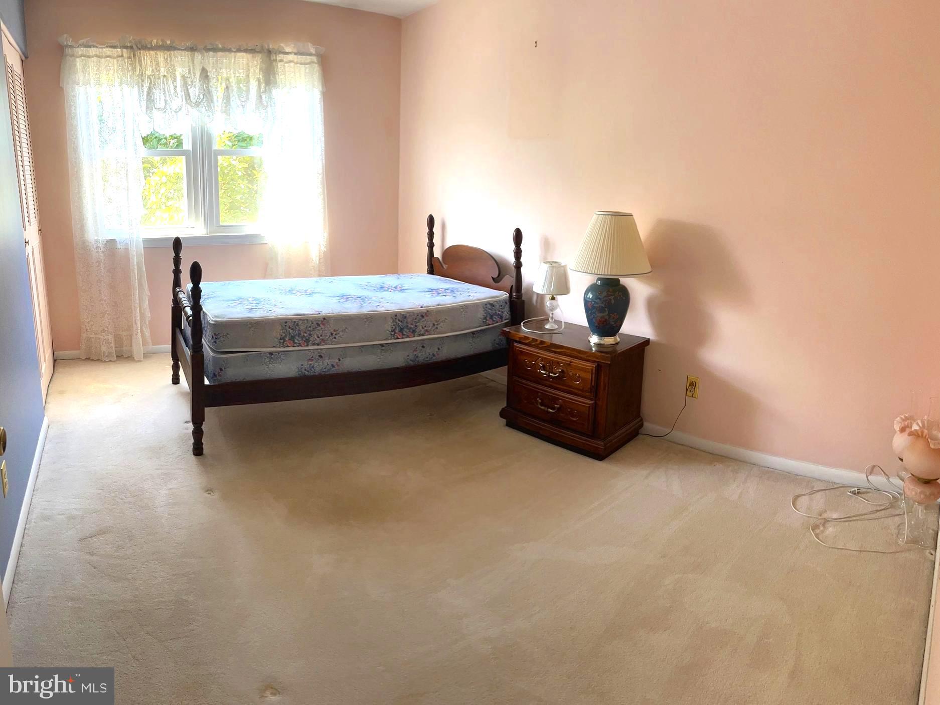 VALE HILLS - Residential