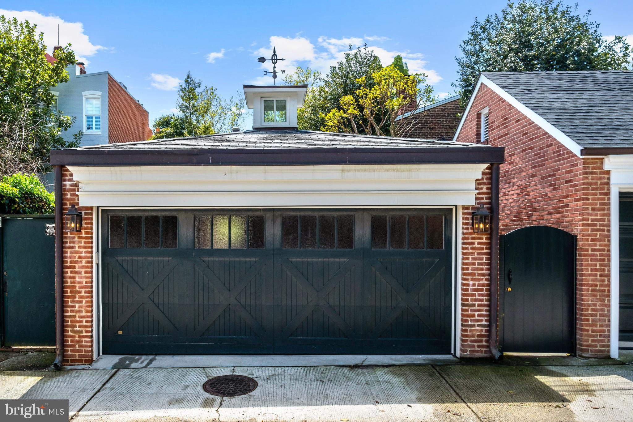 GEORGETOWN - Residential