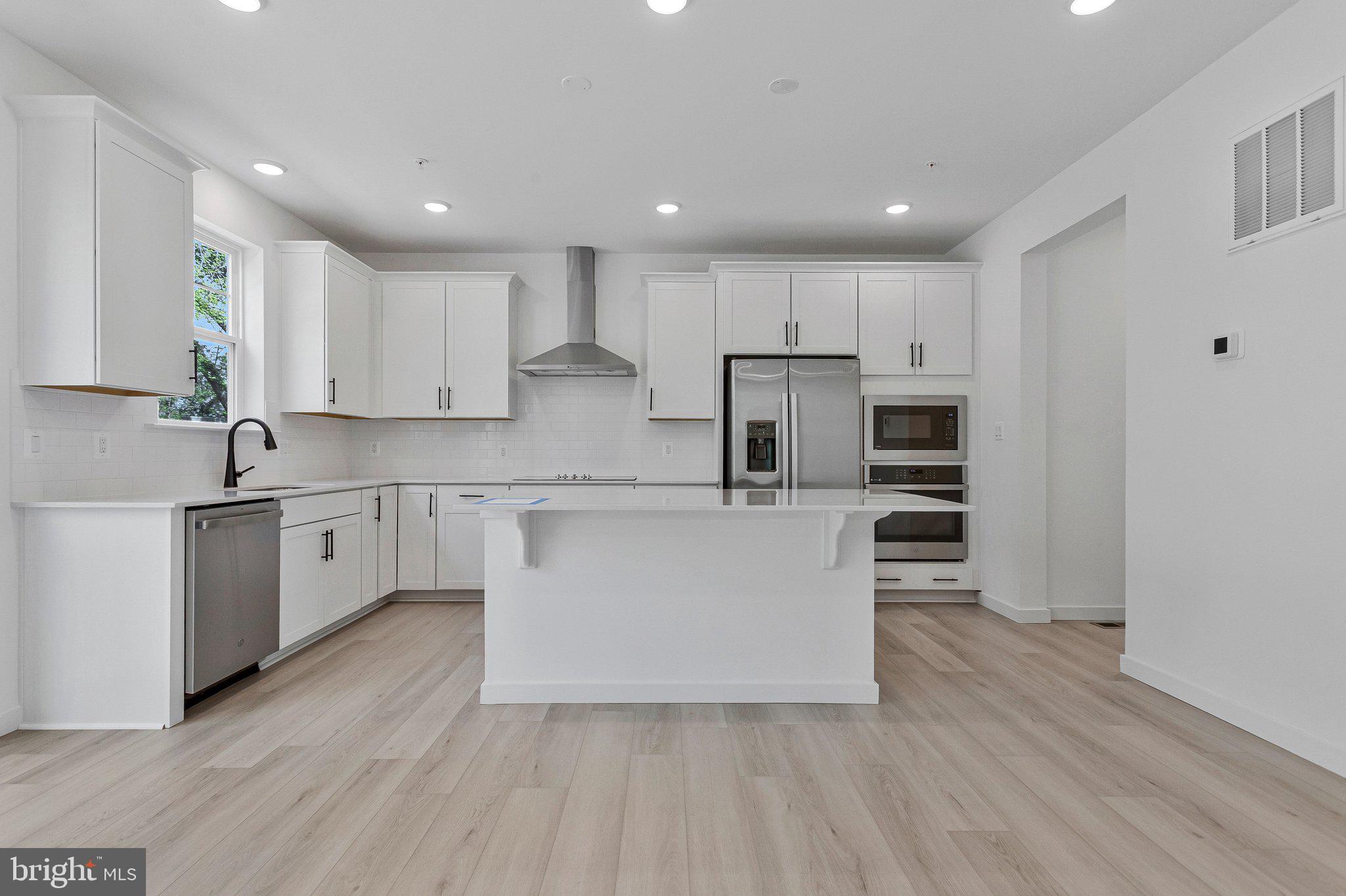 ENCLAVE AT ARUNDEL HILLS - Residential