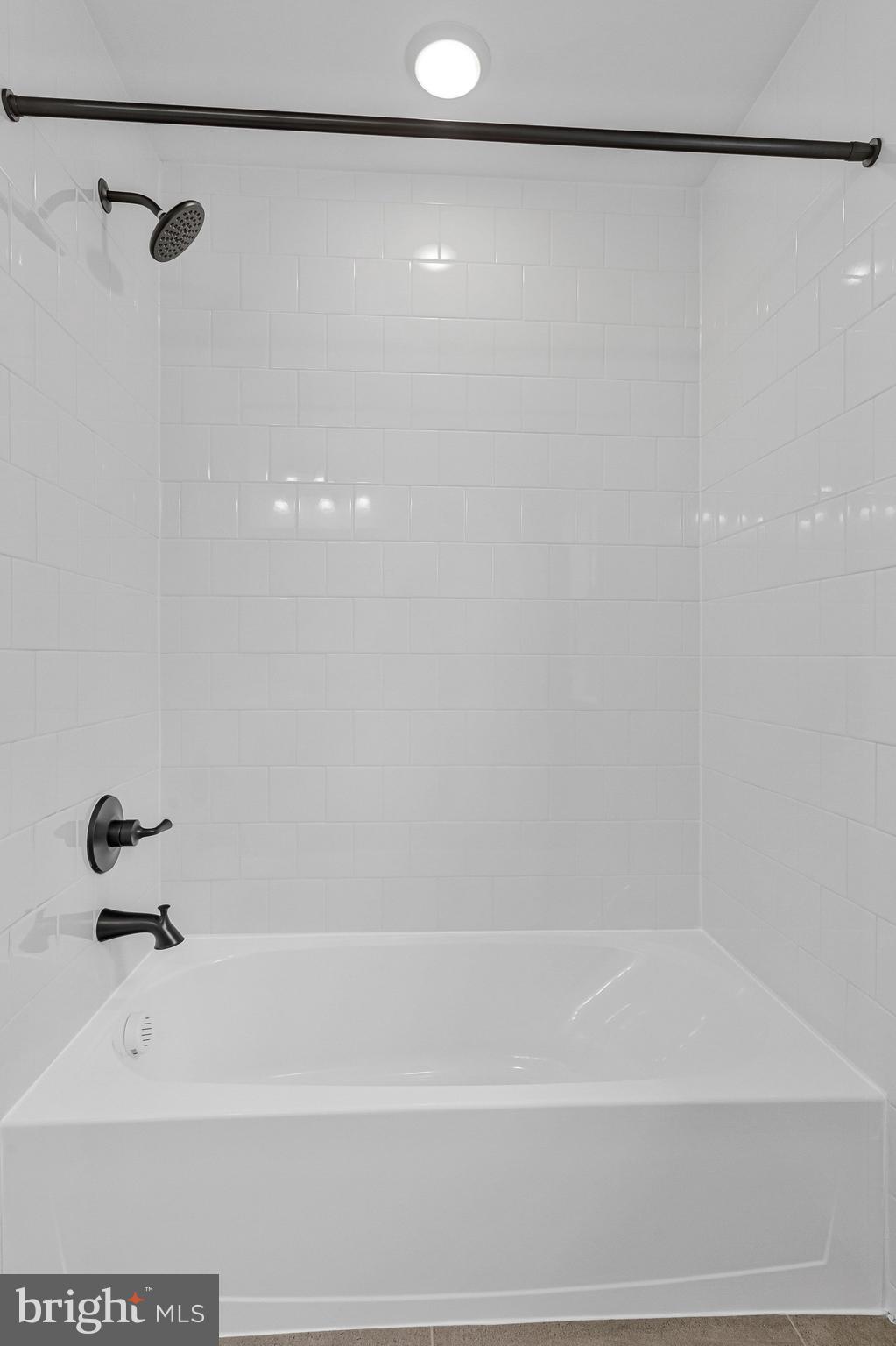 ENCLAVE AT ARUNDEL HILLS - Residential