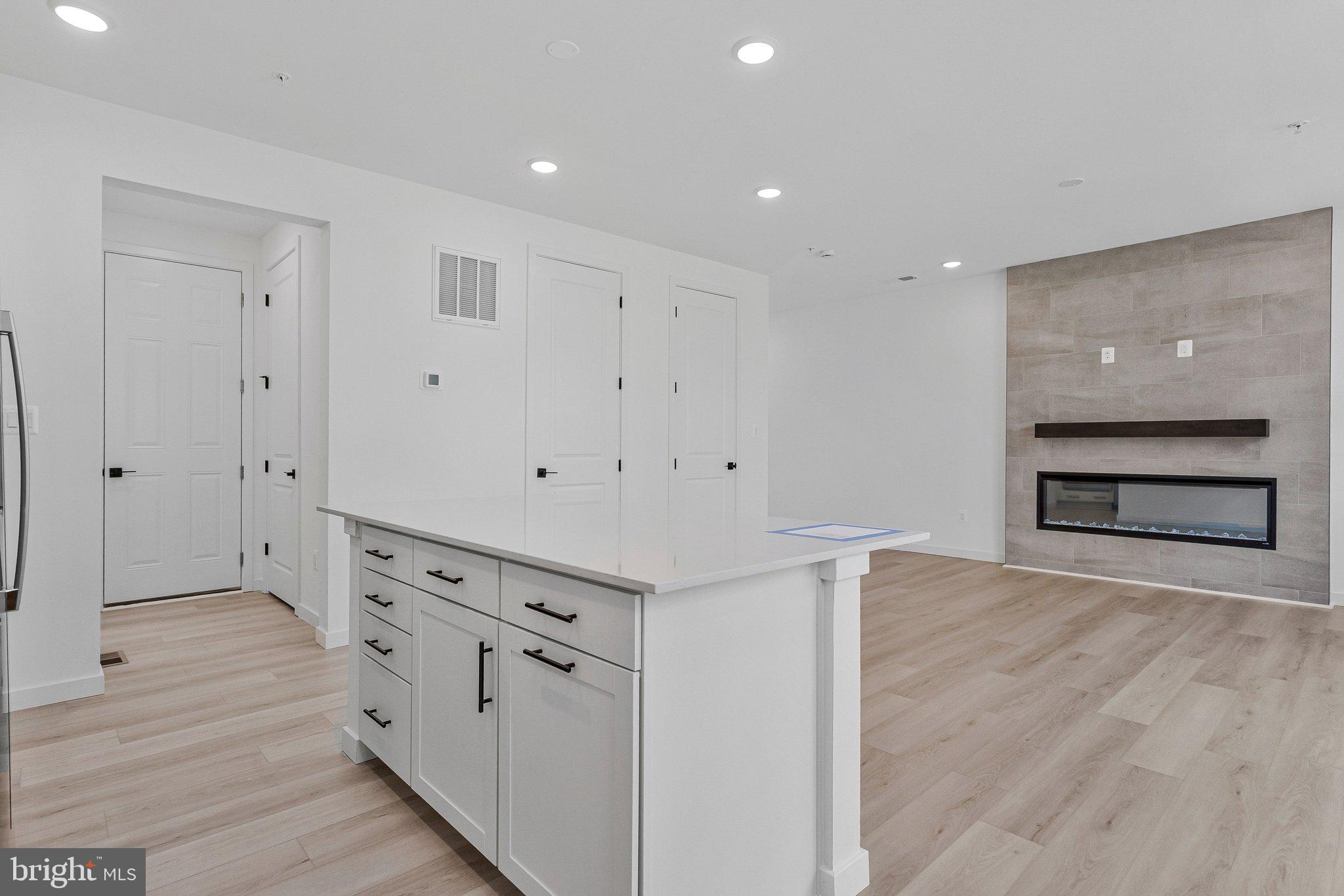 ENCLAVE AT ARUNDEL HILLS - Residential