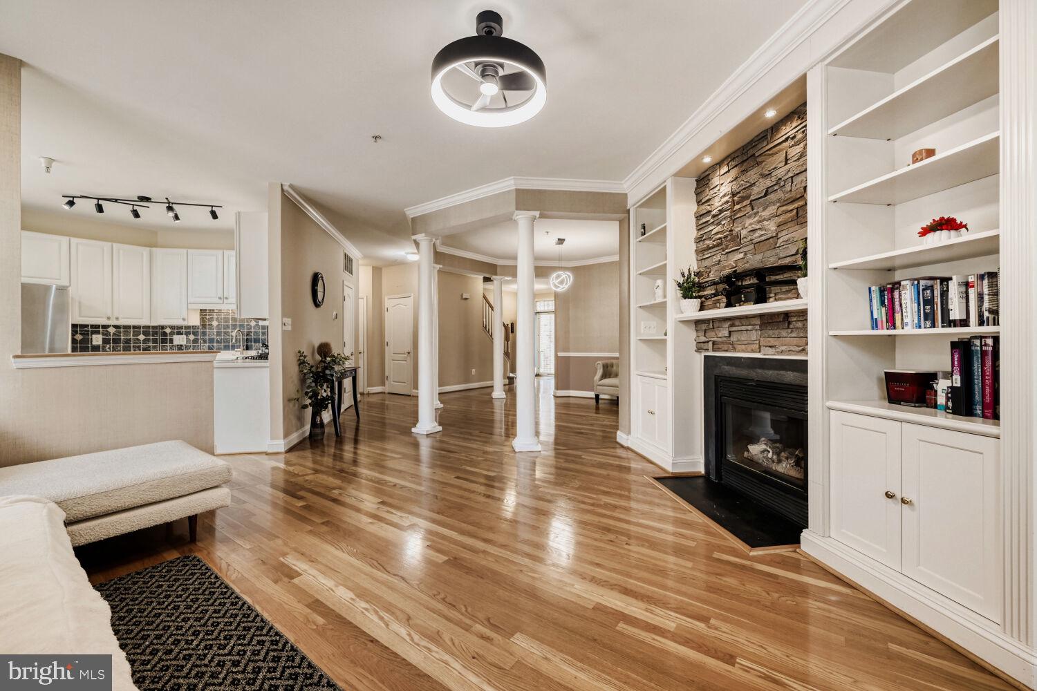 WAVERLY WOODS - Residential