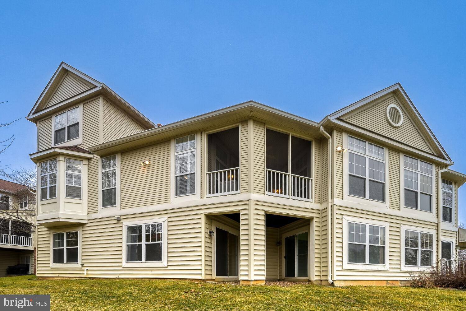 WAVERLY WOODS - Residential