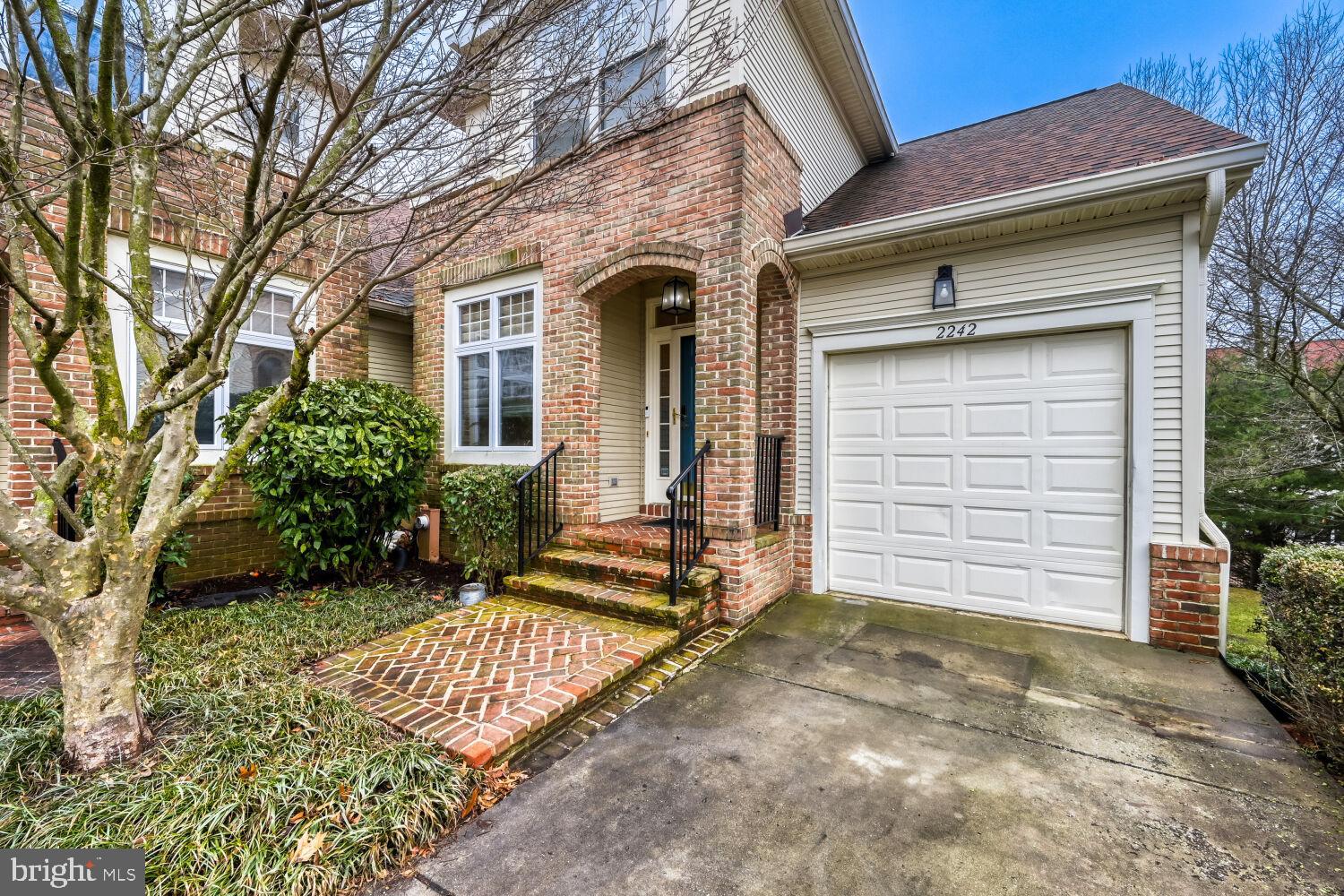 WAVERLY WOODS - Residential