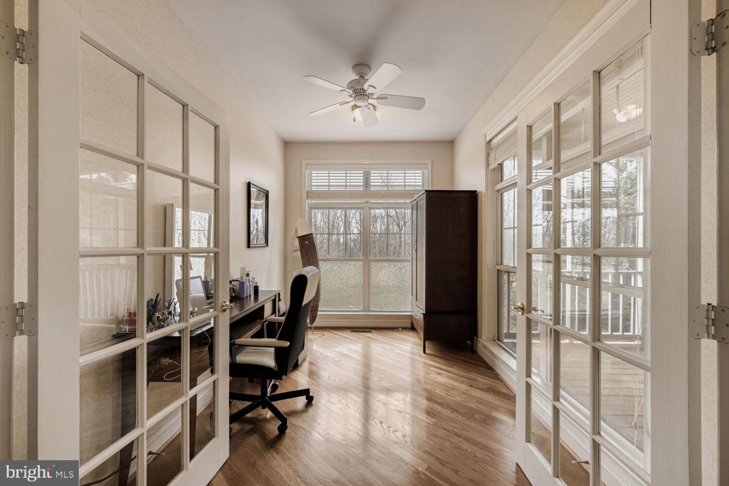 WAVERLY WOODS - Residential