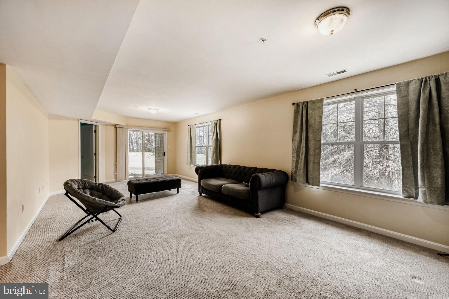 WAVERLY WOODS - Residential