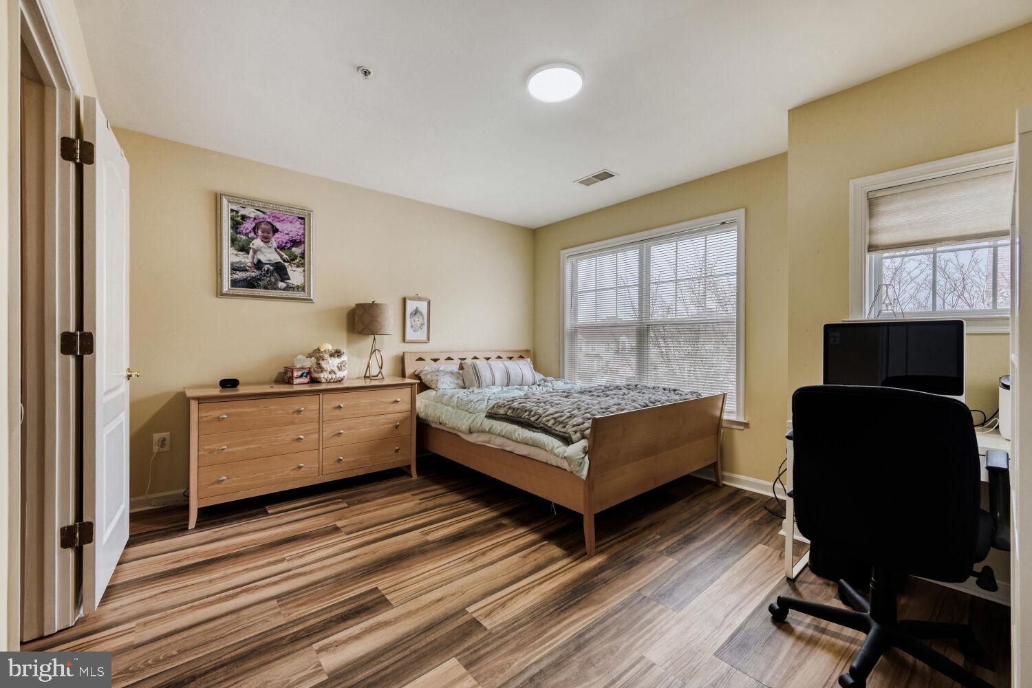 WAVERLY WOODS - Residential