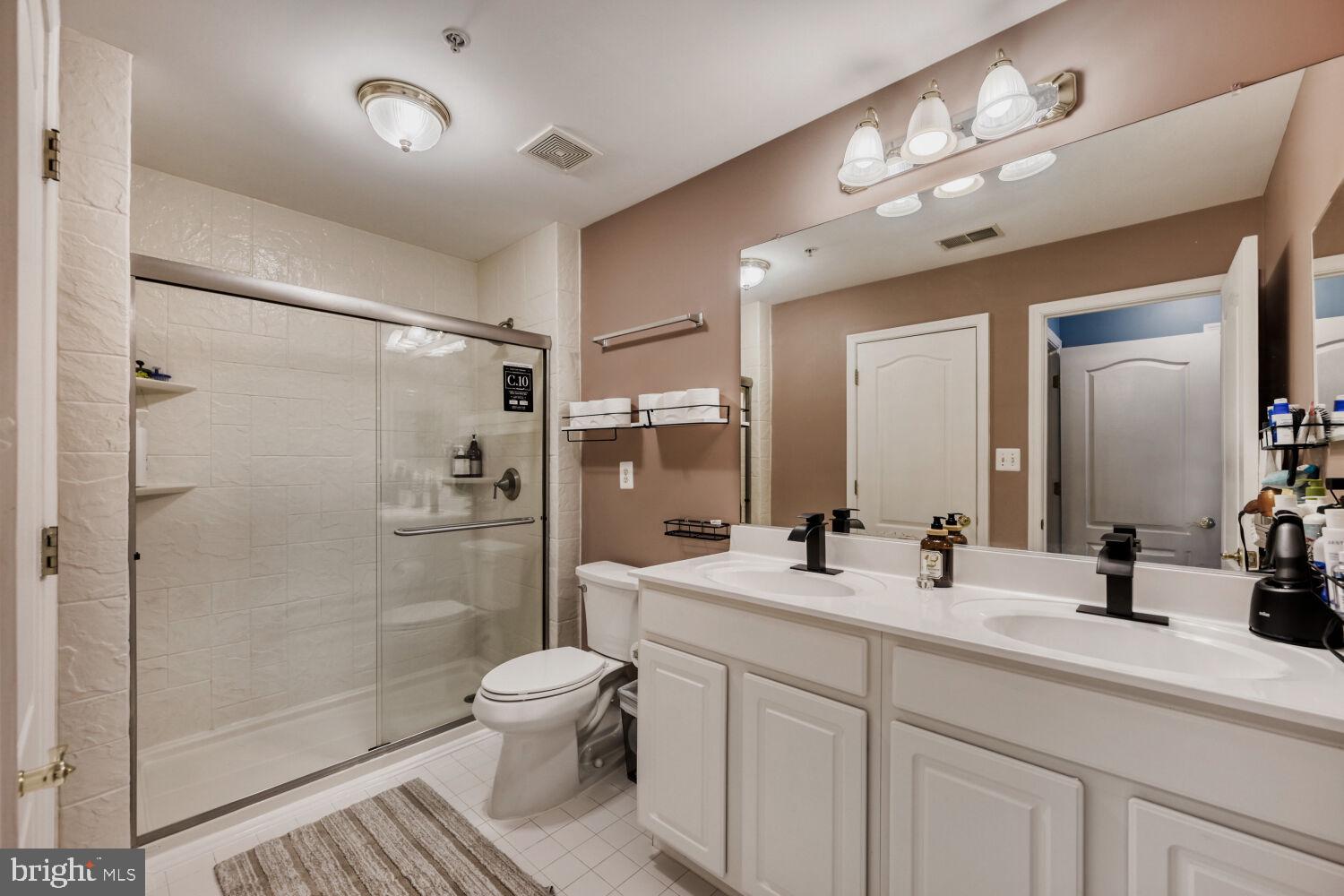 WAVERLY WOODS - Residential