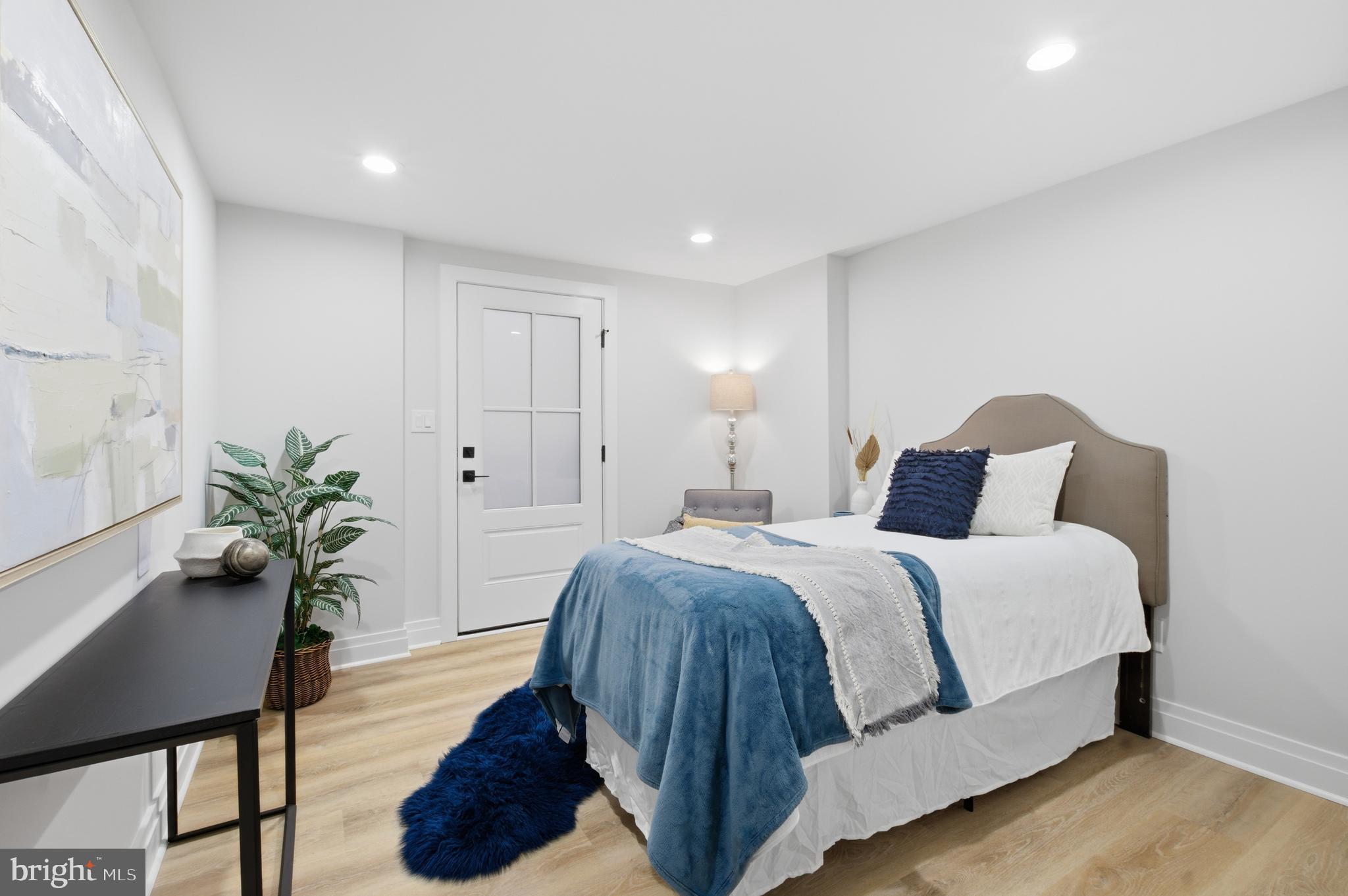 AURORA HILLS - Residential