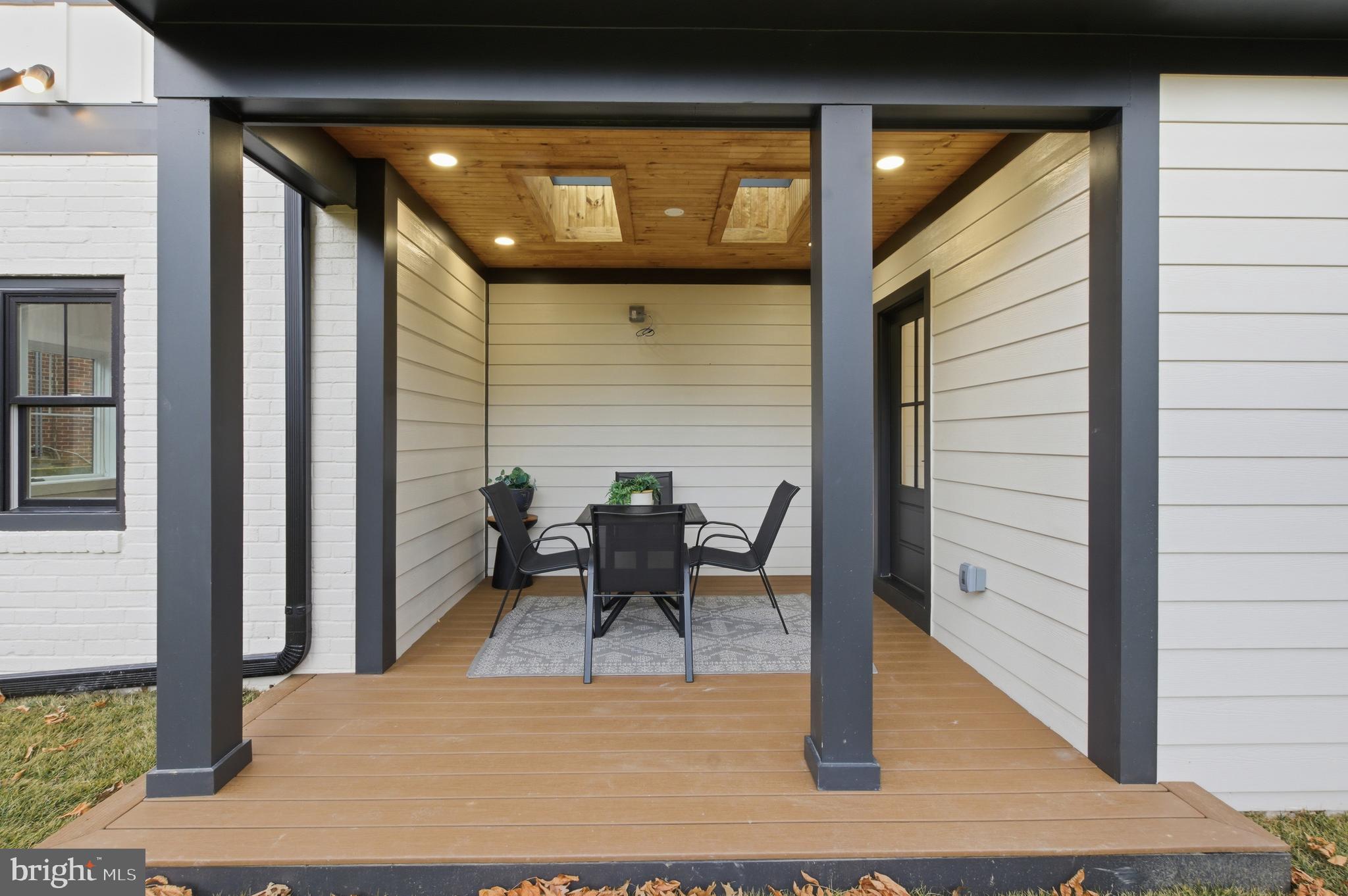 AURORA HILLS - Residential