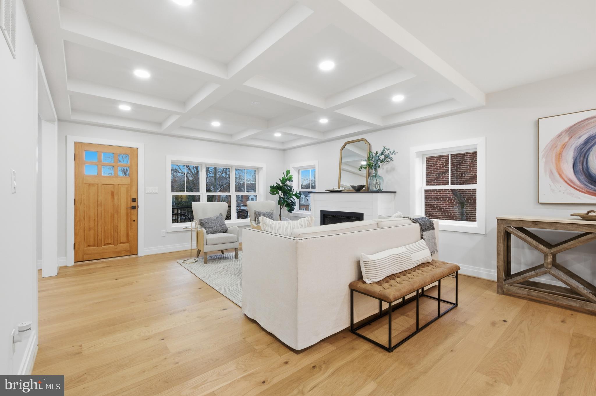 AURORA HILLS - Residential