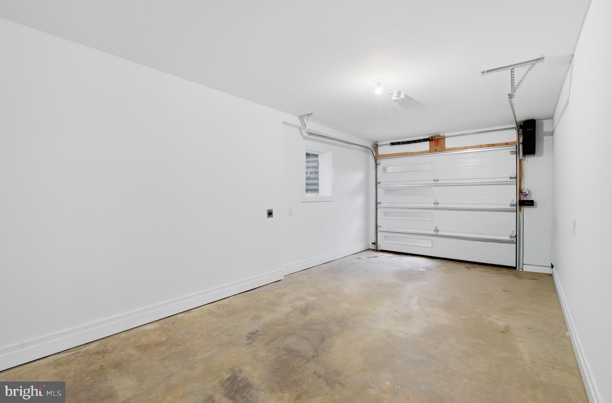 AURORA HILLS - Residential