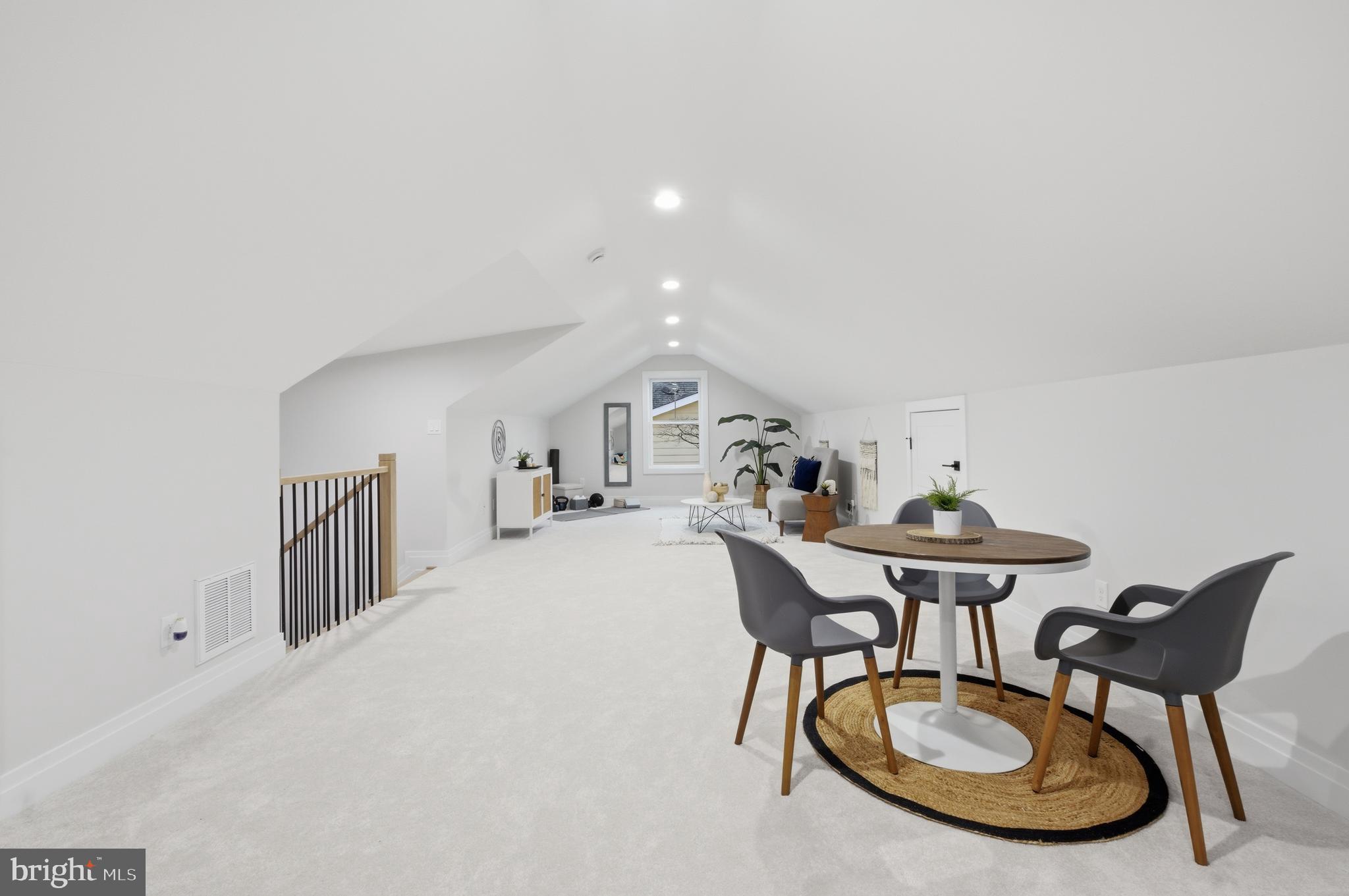 AURORA HILLS - Residential