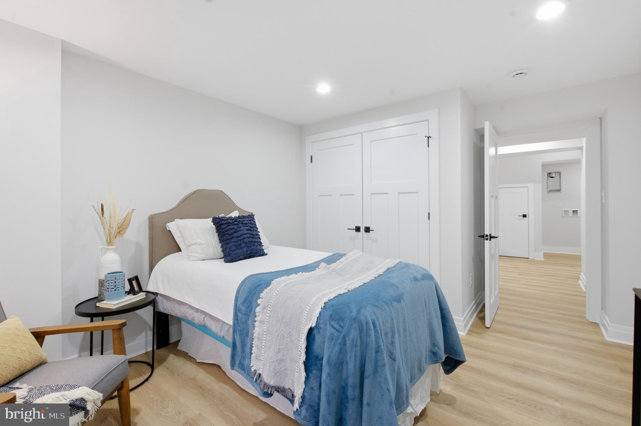 AURORA HILLS - Residential