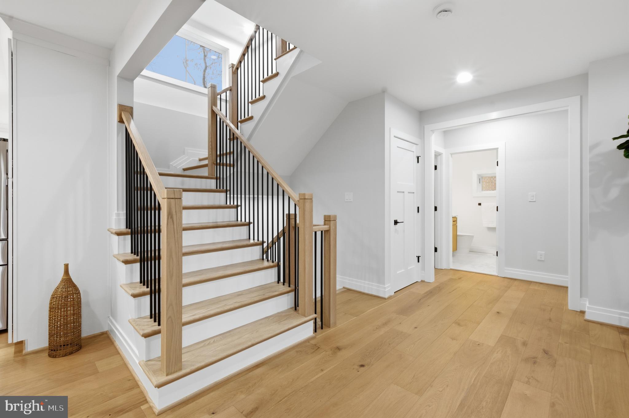 AURORA HILLS - Residential