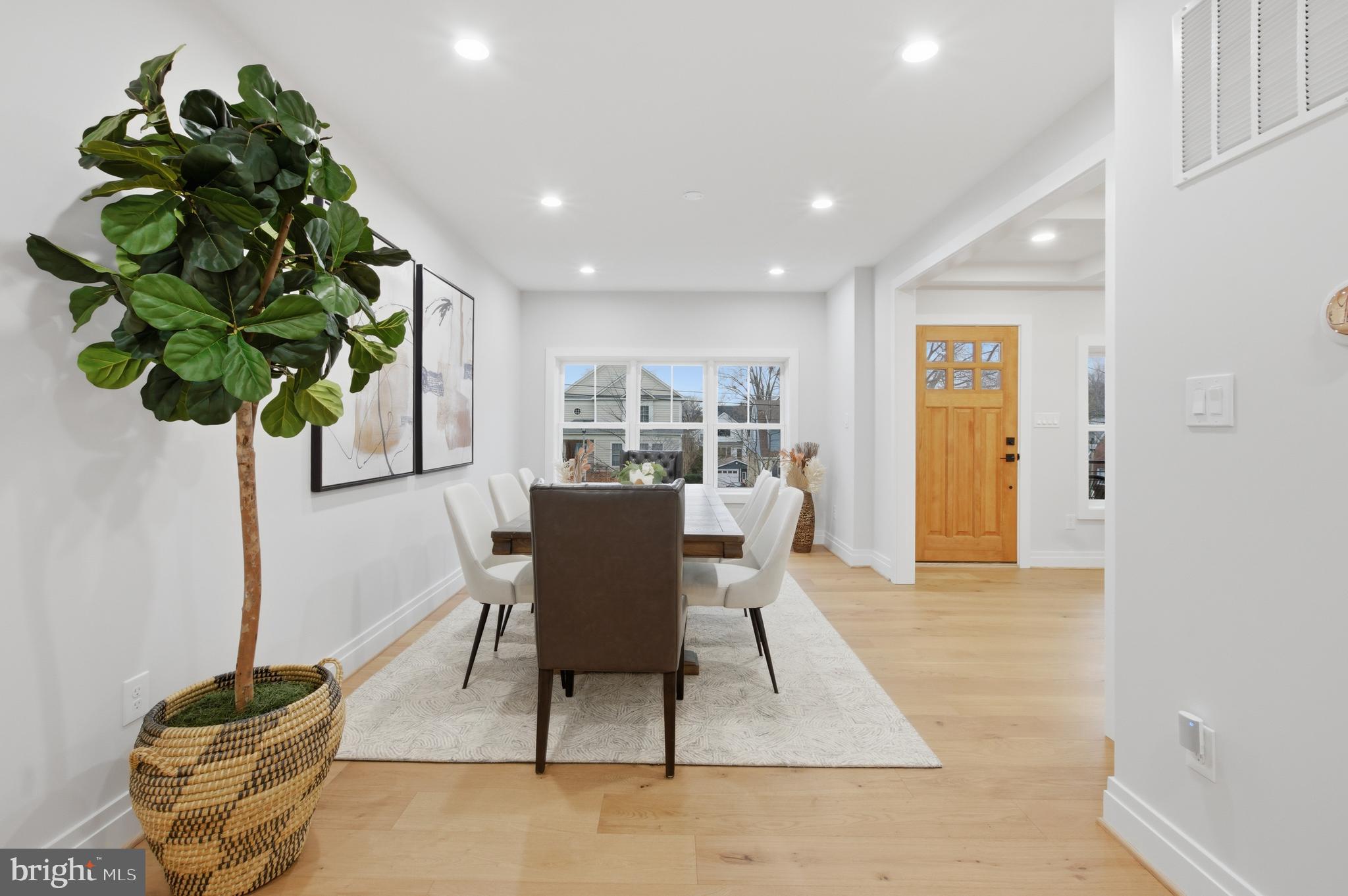 AURORA HILLS - Residential