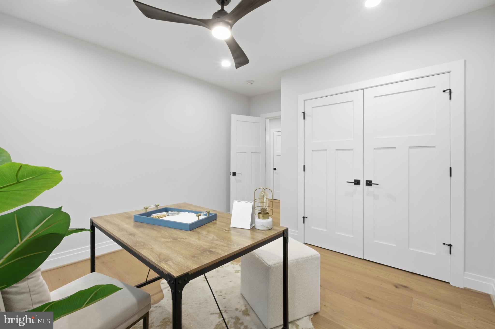 AURORA HILLS - Residential