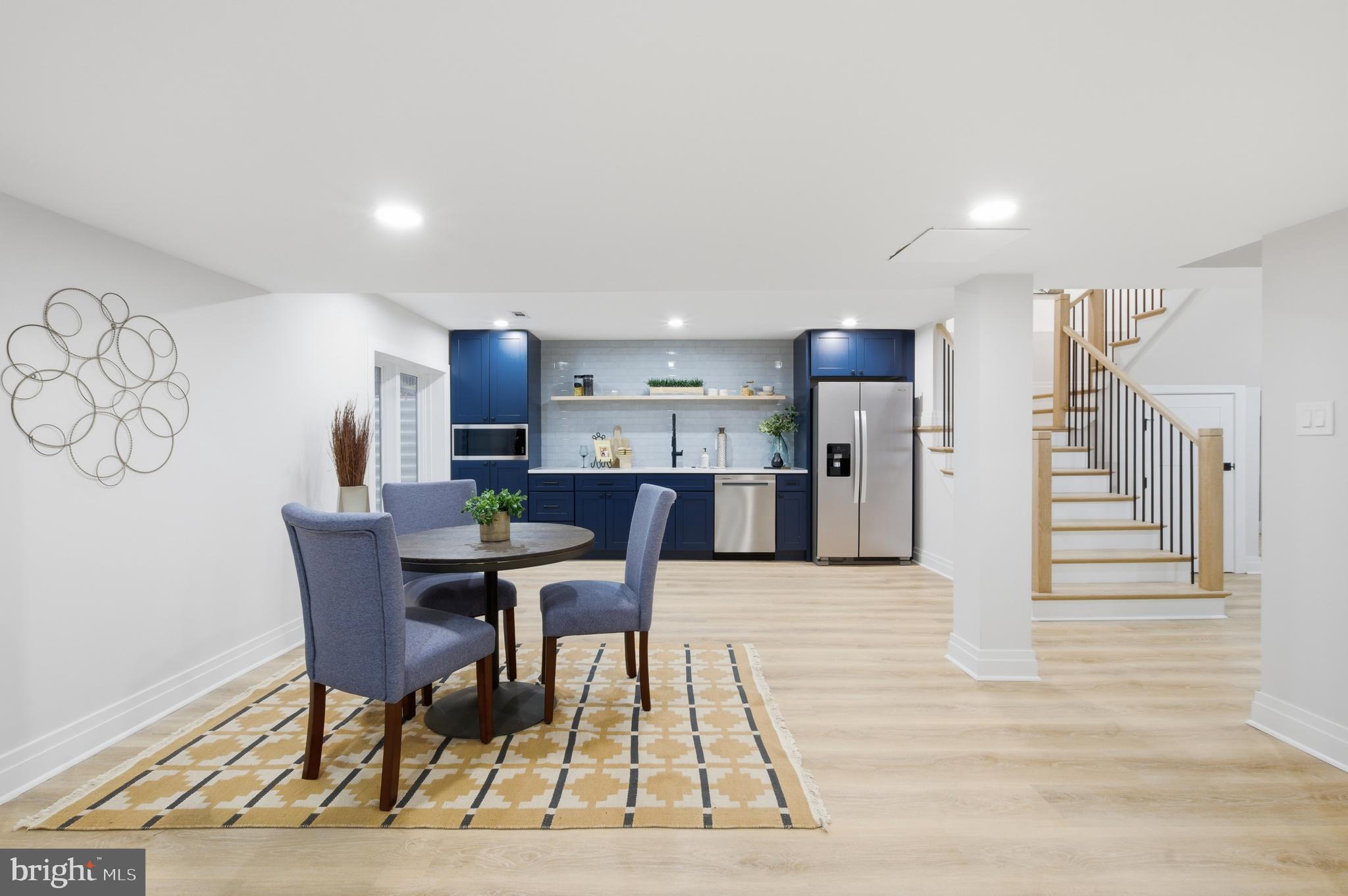 AURORA HILLS - Residential