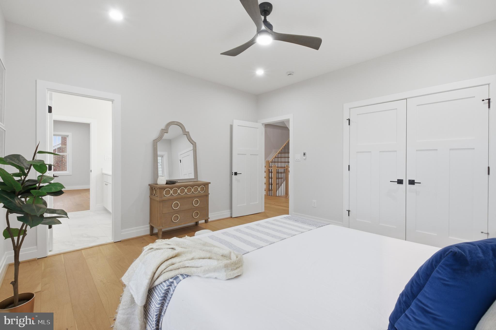 AURORA HILLS - Residential