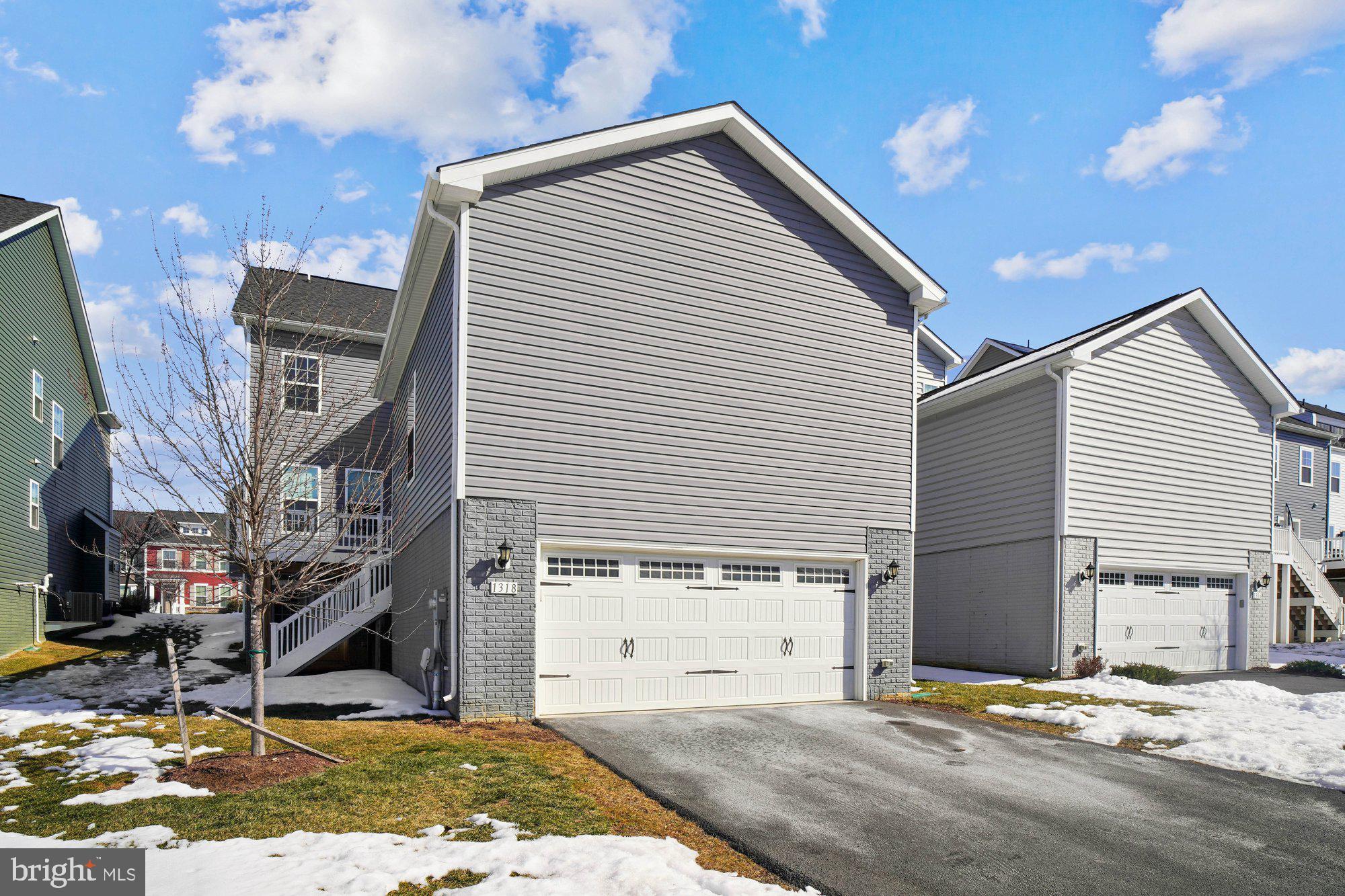 BRUNSWICK CROSSING - Residential