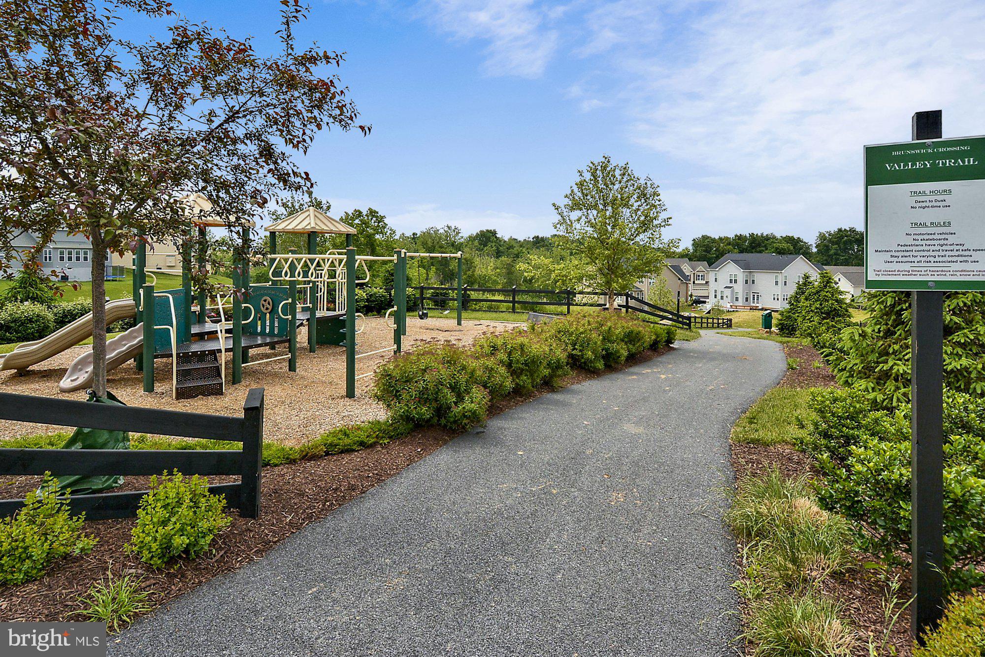 BRUNSWICK CROSSING - Residential