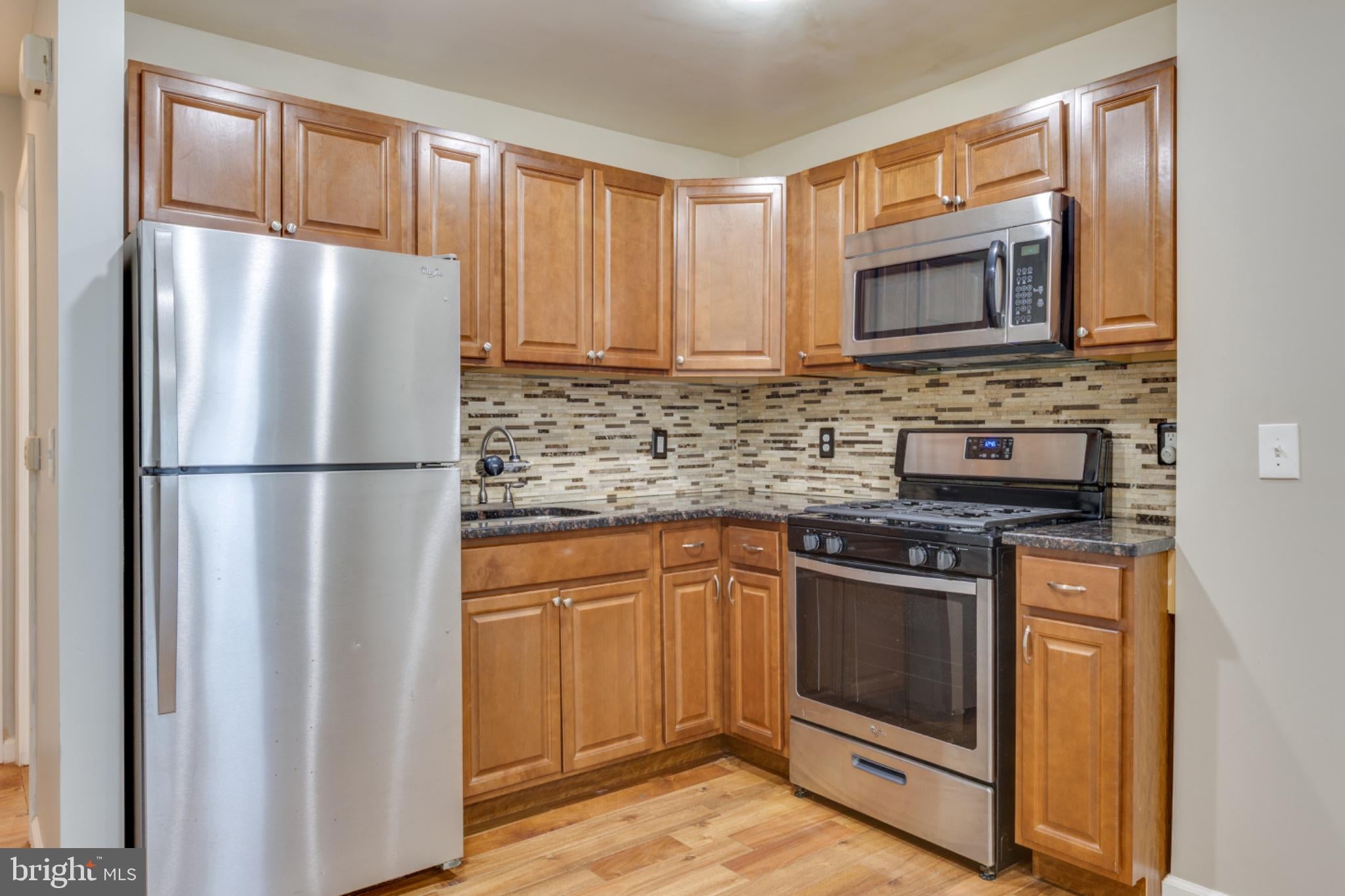 662 N 33RD STREET 1